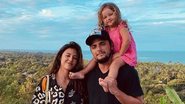 Yanna Lavigne flagra Bruno Gissoni e a filha acordando - Reprodução/Instagram