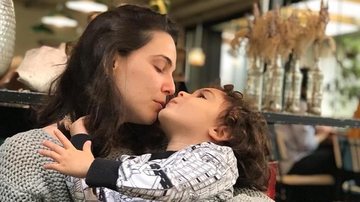 Tainá Muller fala reação do filho ao ganhar roupa de polícia - Reprodução/Instagram