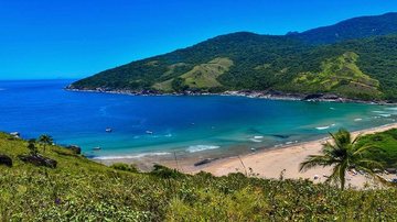 Praia paradisíaca em Ilhabela - Divulgação
