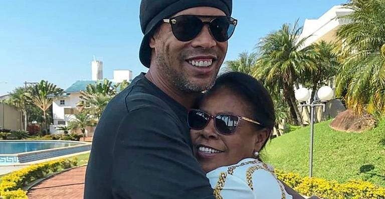 Mãe de Ronaldinho Gaúcho está internada com Covid-19 - Reprodução/Instagram