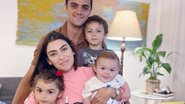 Mariana Uhlmann abre álbum de fotos natalinas com a família - Reprodução/Instagram