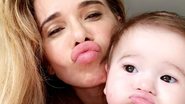 Dany Bananinha encanta a web ao posar coladinha a filha, Lara - Reprodução/Instagram