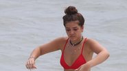 Mel Maia mostra boa forma ao ser flagrada em dia de praia - Dilson Silva/AgNews