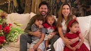 Patricia Abravanel com o marido e os filhos no Natal - Reprodução/Instagram