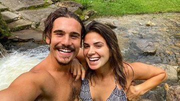 Nicolas Prattes e Bruna Blaschek esbanjam plenitude ao curtirem dia de sol e calor - Reprodução/Instagram