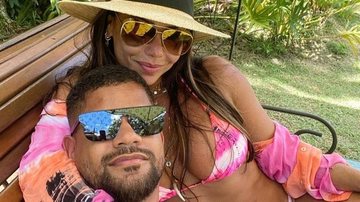Viviane Araújo posa com o noivo e faz declaração - Reprodução/Instagram