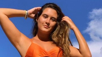 Filha de Fátima Bernardes posa bronzeada de biquíni - Reprodução/Instagram