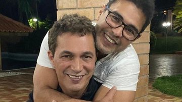 Zezé Di Camargo se declara ao irmão, Emanoel - Reprodução/Instagram