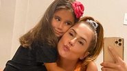 Deborah Secco divide foto cheia de amor com a filha - Reprodução/Instagram