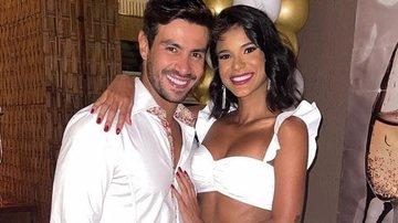 Jakelyne Oliveira ganha beijo de Mariano e se declara na web - Reprodução/Instagram