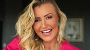 Ana Paula Siebert encanta web ao posar com vestido lilás - Reprodução/Instagram