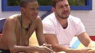 Caio e Lucas Penteado durante conversa na piscina - Foto/Reprodução BBB21