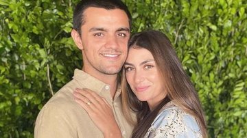 Mariana Uhlmann arranca suspiros dos fãs ao posar agarradinha com o marido, Felipe Simas - Reprodução/Instagram