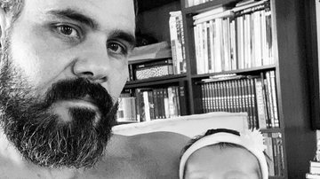 Juliano Cazarré posta clique fofíssimo com a filha e encanta - Reprodução/Instagram
