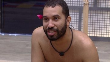 Gilberto fala sobre seus sentimentos por Lucas Penteado - Reprodução/TV Globo