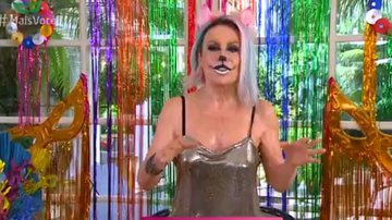 Ana Maria Braga surpreende ao apostar em maquiagem de gatinho - Reprodução/TV Globo