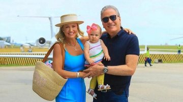 Roberto Justus ao lado da esposa, Ana Paula Siebert e a filha, Vicky - Foto/Instagram