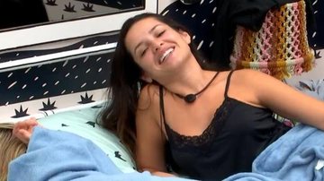 BBB21: Juliette questiona Karol Conká sobre Arcrebiano - Reprodução/TV Globo