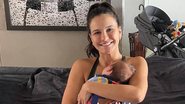 Kyra Gracie encanta ao posar com o filho, Rayan, no colo - Reprodução/Instagram