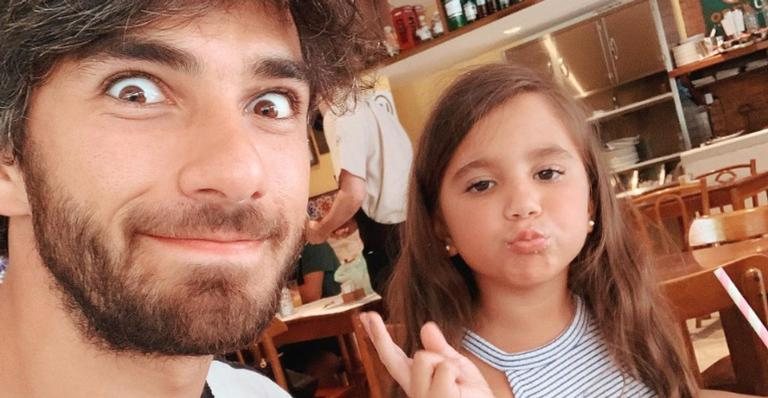 Hugo Moura passa a tarde se divertindo com Maria Flor - Reprodução/Instagram