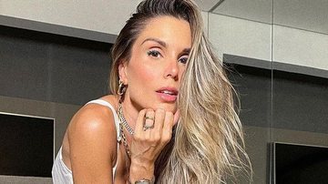 Flávia Viana posa com maiô fio dental recortado - Reprodução/Instagram