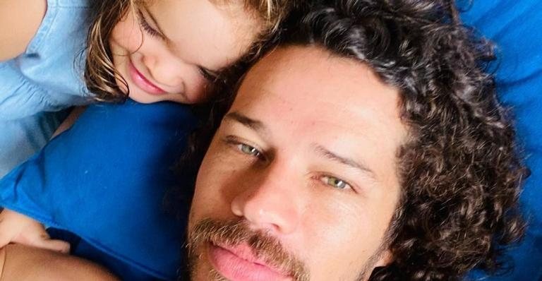 José Loreto divide cliques encantadores com a filha, Bella - Foto/Instagram