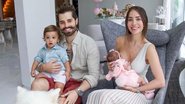 Alok encanta internautas ao postar fotos inéditas ao lado da esposa e dos filhos - Reprodução/Instagram