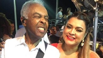 Na Bahia, Preta Gil posa ao lado do pai, Gilberto Gil - Reprodução/Instagram