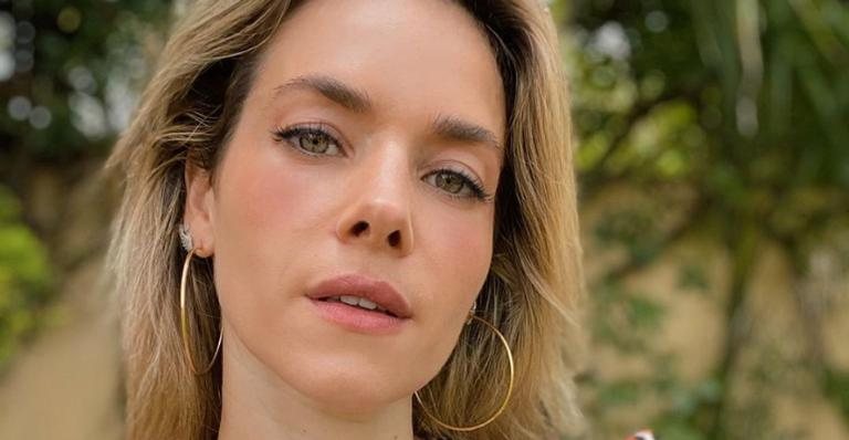Monique Alfradique surge deslumbrante no camarim da TV Globo - Reprodução/Instagram