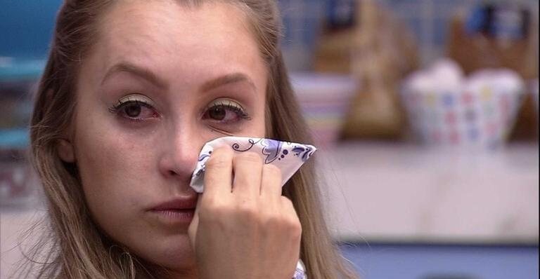 Carla Diaz chora por causa de Arthur - Reprodução/TV Globo