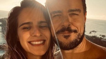 Joaquim Lopes esbanja carinho ao posar com sua amada, Marcella Fogaça - Reprodução/Instagram