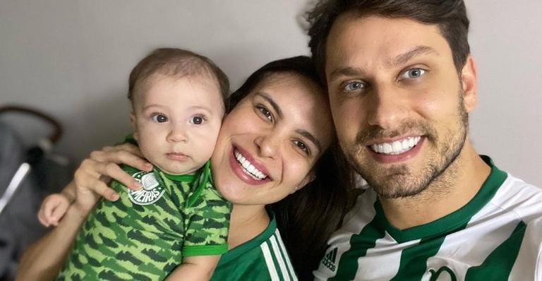 Eliéser Ambrósio encanta fãs ao posar ao lado de sua família - Reprodução/Instagram