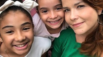 Samara Felippo reflete sobre tempo que passa com as filhas - Reprodução/Instagram