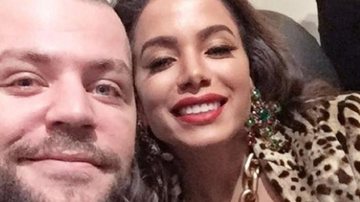 Victor Sarro parabeniza a amiga Anitta: ''Amo ver você indo ser feliz'' - Reprodução/Instagram