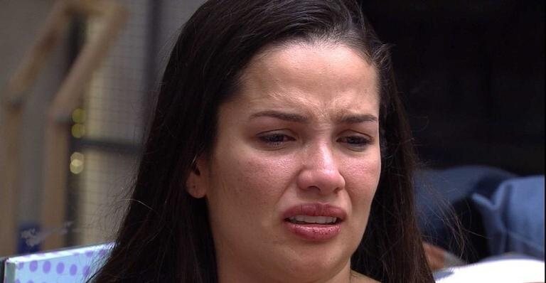 Juliette chora por causa de sua relação com Gilberto - Reprodução/TV Globo