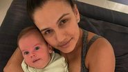 Kyra Gracie dá banho relaxante no filho, Rayan - Reprodução/Instagram