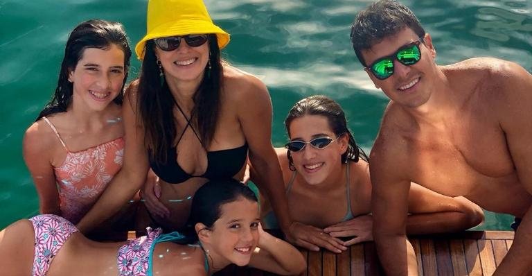 Vera Viel curte a Páscoa ao lado de Rodrigo Faro e suas 3 lindas filhas - Reprodução/Instagram