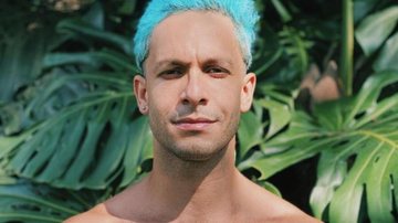 Rainer Cadete posa nu à beira da piscina e web reage - Reprodução/Instagram