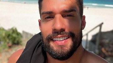 Bil Araújo deixa web babando com clique sem camisa - Reprodução/Instagram