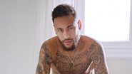 Neymar Jr. posa de cueca e brinca: ''Sextou'' - Reprodução/Instagram