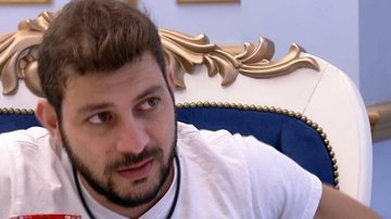 BBB21: Caio comenta atitudes de Juliette com Viih Tube - Reprodução/TV Globo