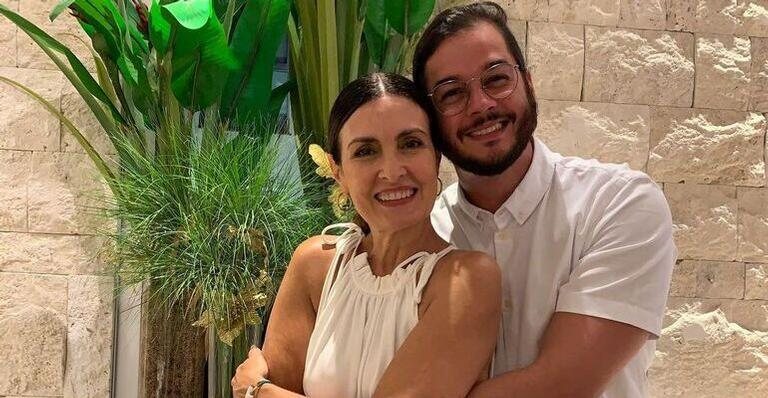 Namorado de Fátima Bernardes faz piada com look dela - Reprodução/Instagram