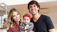 Carol Dias publica registros belíssimos com Kaká e Esther - Reprodução/Instagram