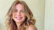 Luciana Gimenez esbanja beleza ao posar de maiô - Reprodução/Instagram