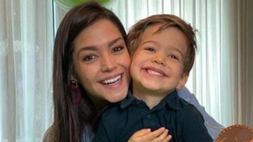 Thais Fersoza posa agarradinha com o filho, Teodoro - Reprodução/Instagram