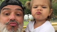 Mauricio Mattar se derrete ao fotografar a filha se divertindo na praia - Reprodução/Instagram