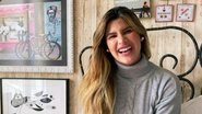 Giulia Costa encanta web ao surgir toda sorridente, vestindo um lindo vestidinho florido - Reprodução/Instagram