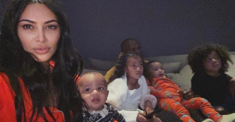 Kim Kardashian revela que Saint, de 5 anos, foi diagnosticado com Covid-19 - Foto/Instagram