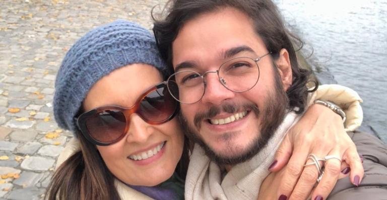 Fátima Bernardes aproveita o Dia do Abraço para escrever uma linda declaração ao seu amado, Túlio Gadelha - Reprodução/Instagram