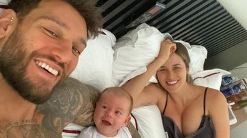 Lucas Lucco posta lindo registro de ensaio com a família - Reprodução/Instagram